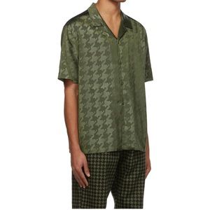 ADIDAS X IVY PARK Green Satin 2.0 Short Sleeve Shirt
Short sleeve stretch satin